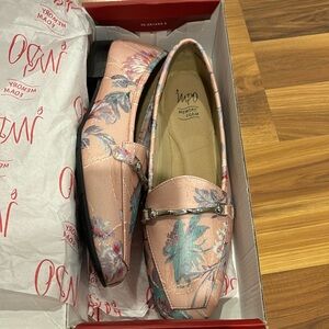 Impo women’s shoes size 8.5 M